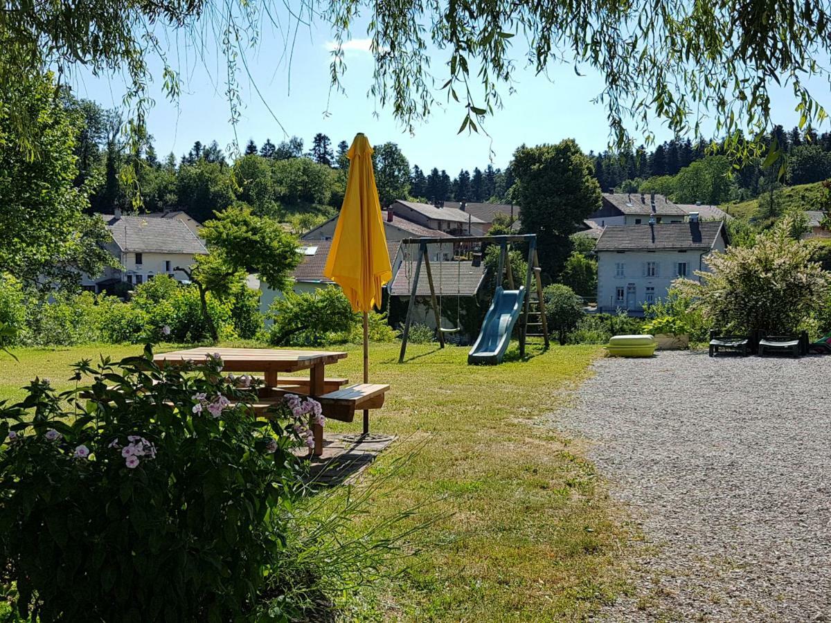 Gite La Censiere Chatel-de-Joux Exterior foto